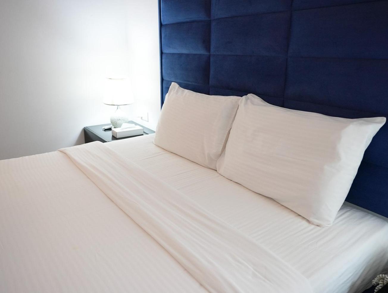 Parkside Plaza Muscat Hotel Kültér fotó