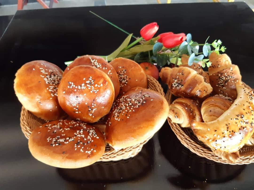 Parkside Plaza Muscat Hotel Kültér fotó