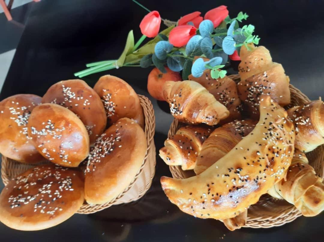 Parkside Plaza Muscat Hotel Kültér fotó
